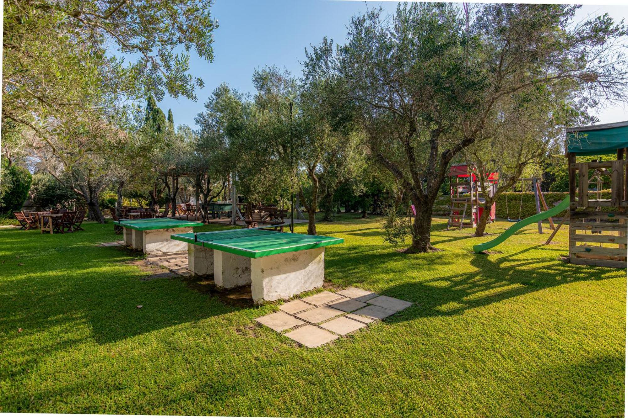 Agriturismo Salos Serra Serra Alimini Exterior foto