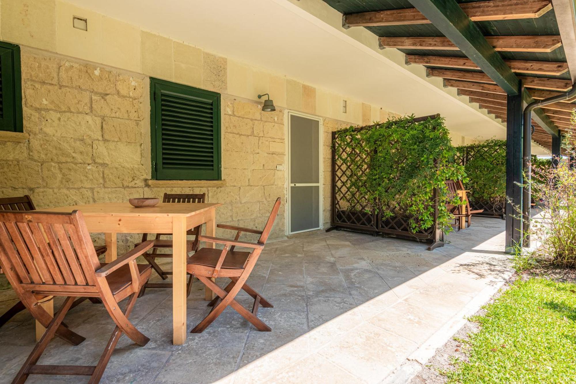 Agriturismo Salos Serra Serra Alimini Exterior foto